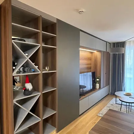 Snjezna Dolina 3-27 *